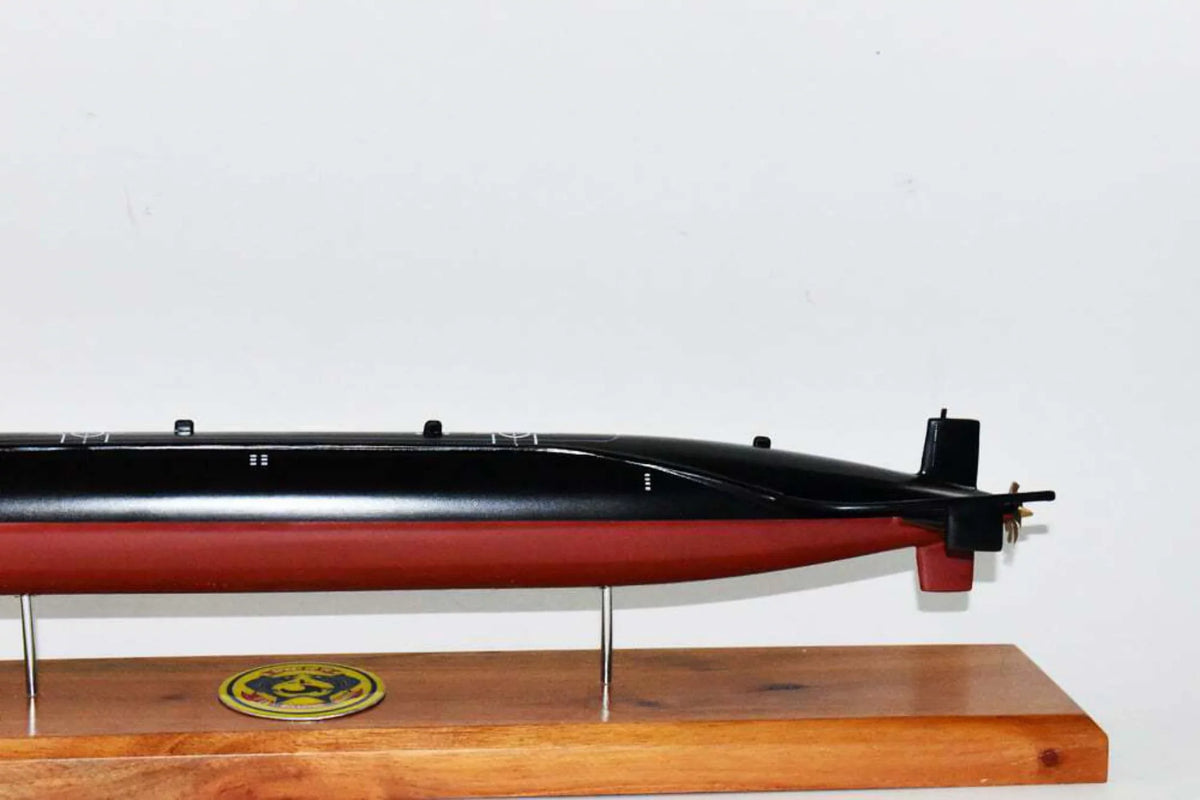 Model Cavalla USS Submarine SSN-684