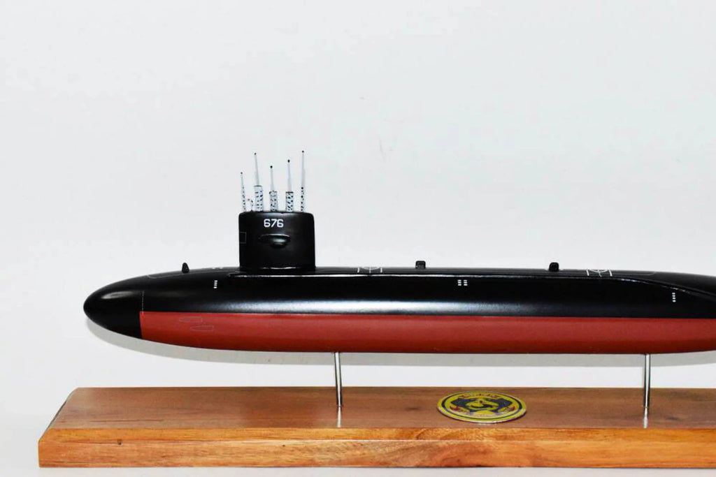 Model Cavalla USS Submarine SSN-684